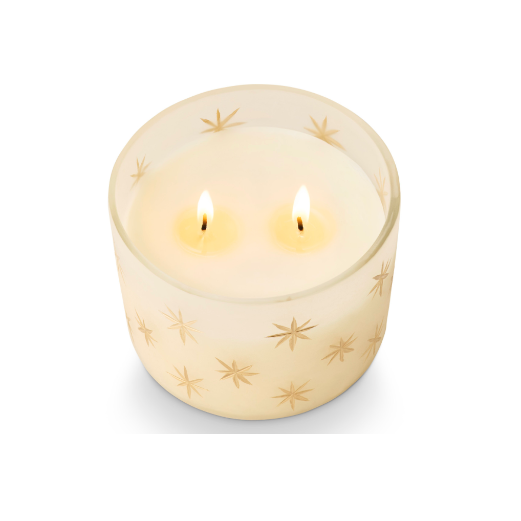 Winter White Frosted Star Glass brings moment-making appeal to a fragrance assortment. Winter White Frosted Star Glass