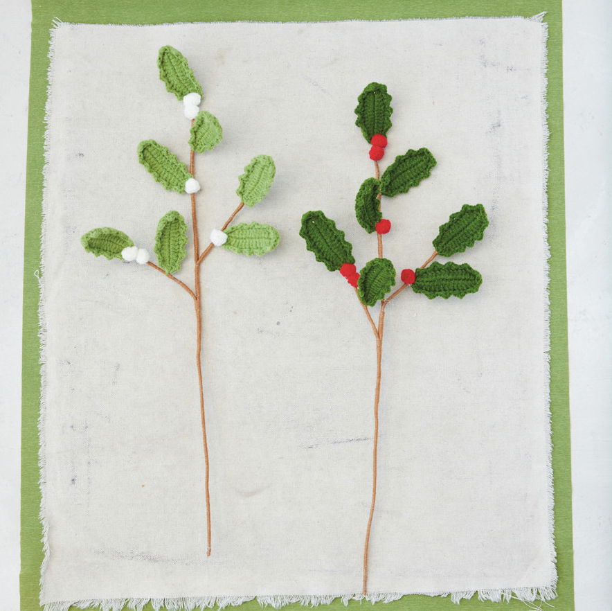 Crocheted Holly Spray - 2 Colors