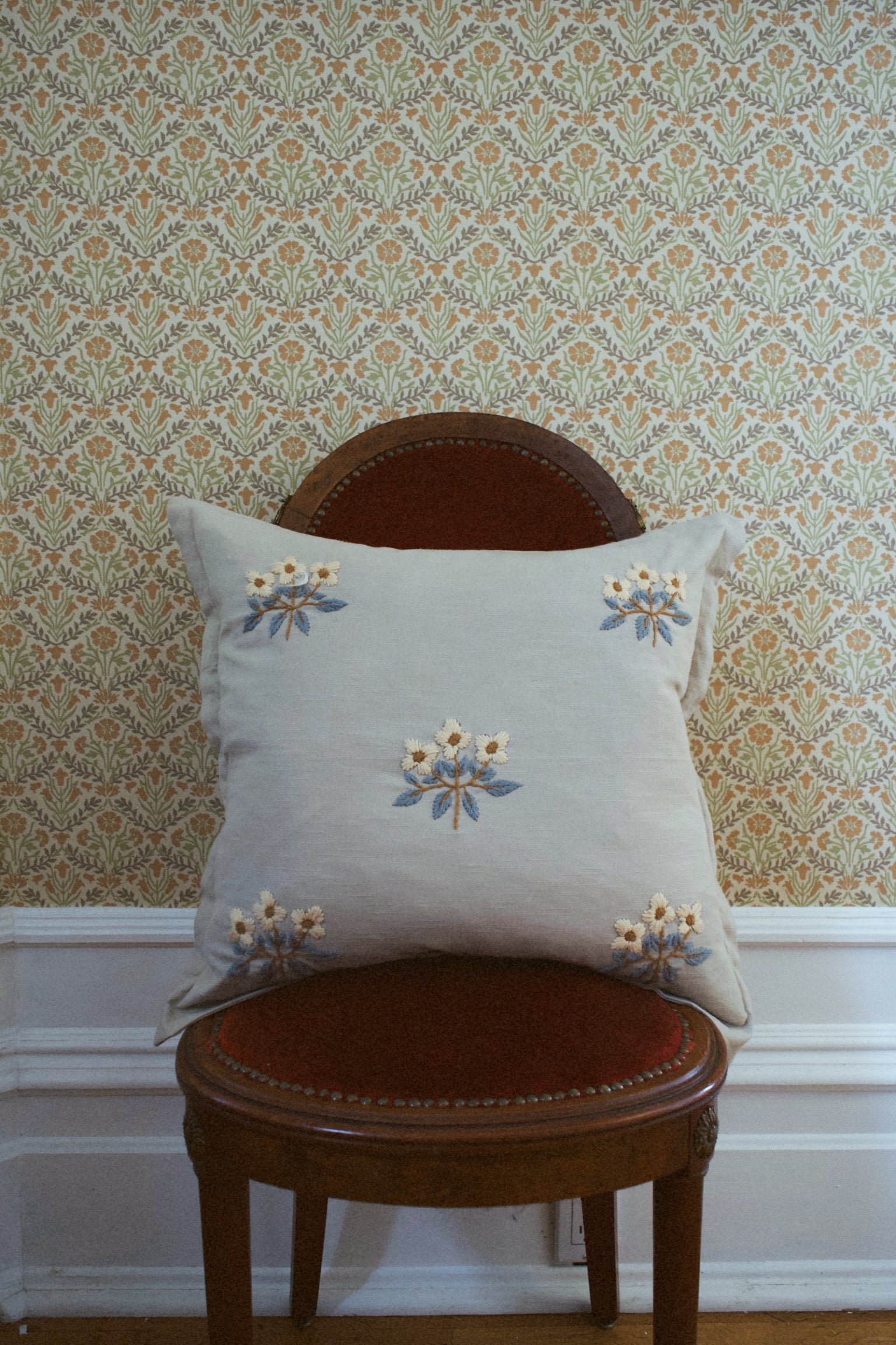 Florence Pillow (Natural)