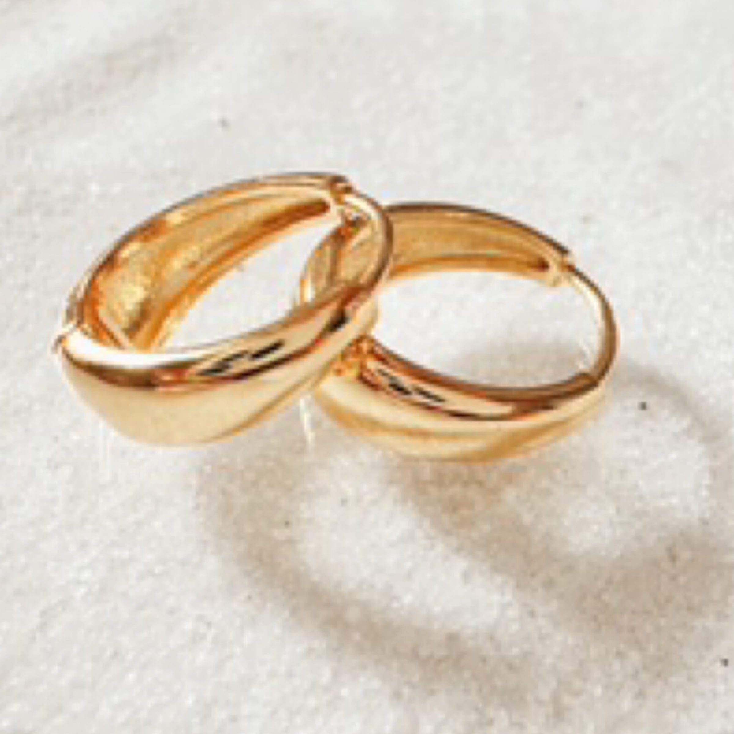 Tapered Hoop Earrings
