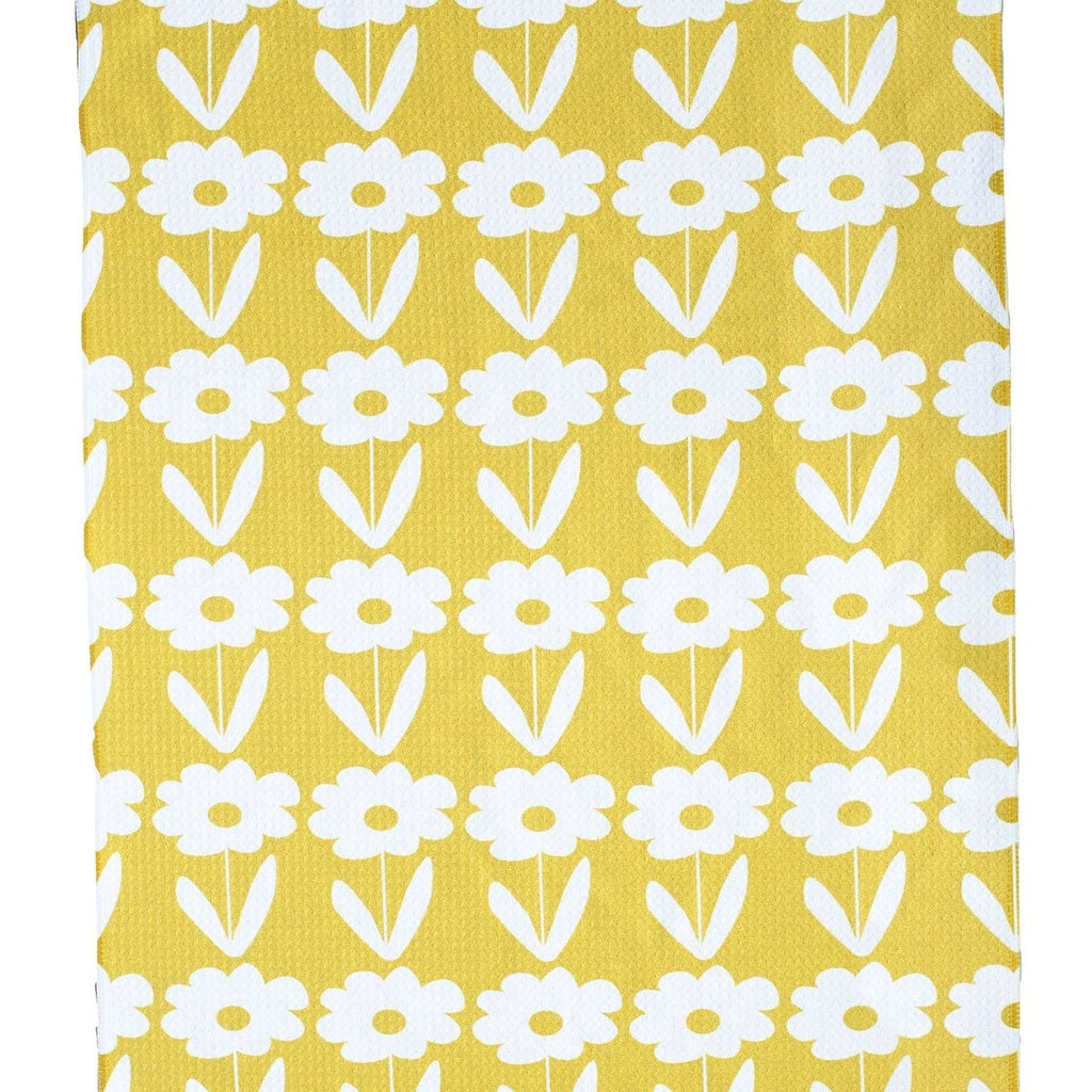Add a little crae. to your everyday lifestyle. Let’s make the mundane things exciting!  Goldie comes in both a high-absorbent waffle weave microfiber towel(17 inches x 27 inches)