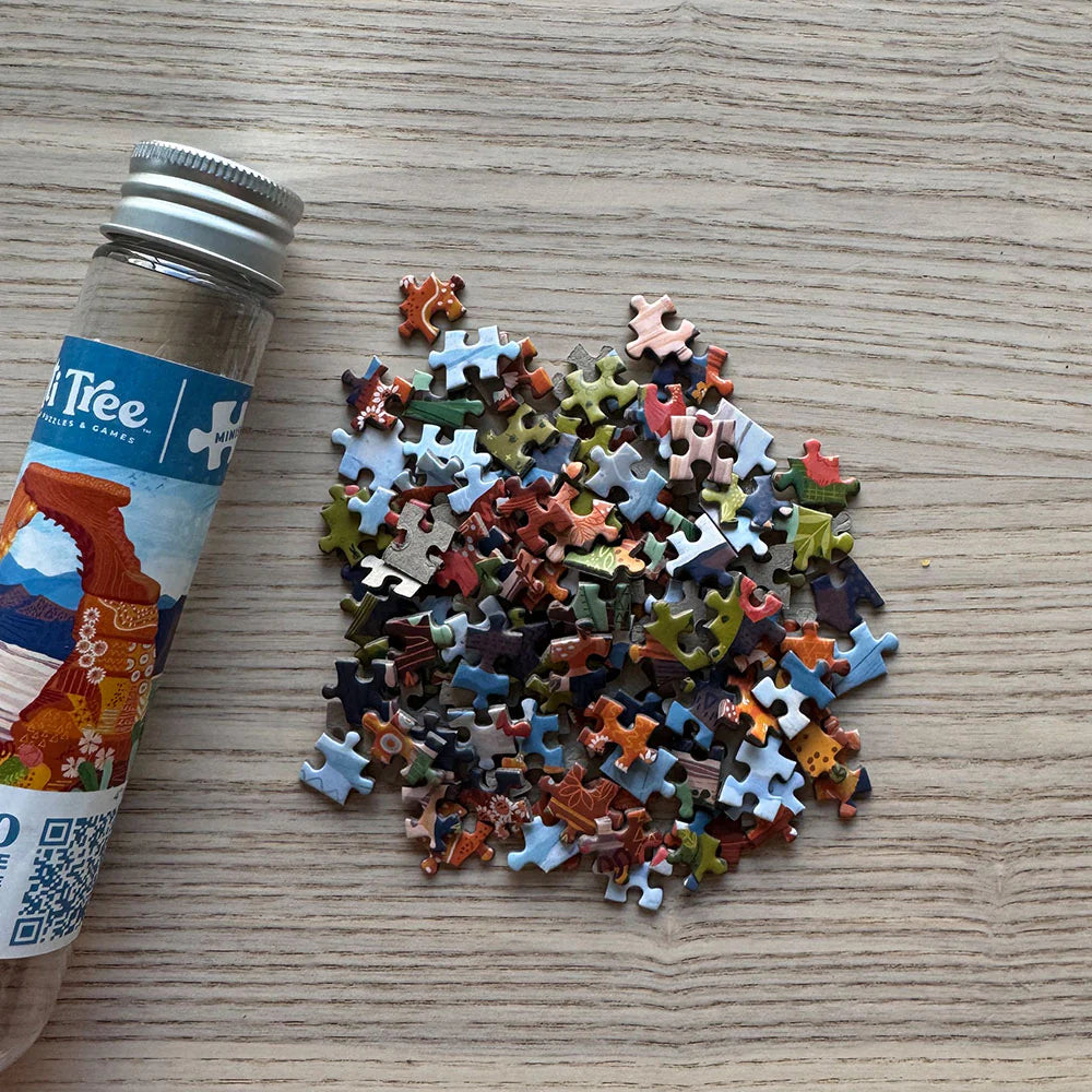 Delicate Work of Arch 150 Pc Mini Puzzle