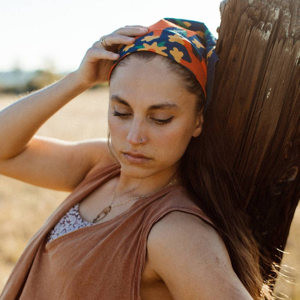 With "Endless Bloom," Lauren showcases her irreverent yet playful style with a colorful interpretation of the dichotomy of femininity, the cyclicality of life, and the natural beauty in the areas between. Her design takes cues from wildlife and traditional designs found in the Southwestern US to create mindful, wearable homage to the Southwestern landscape.