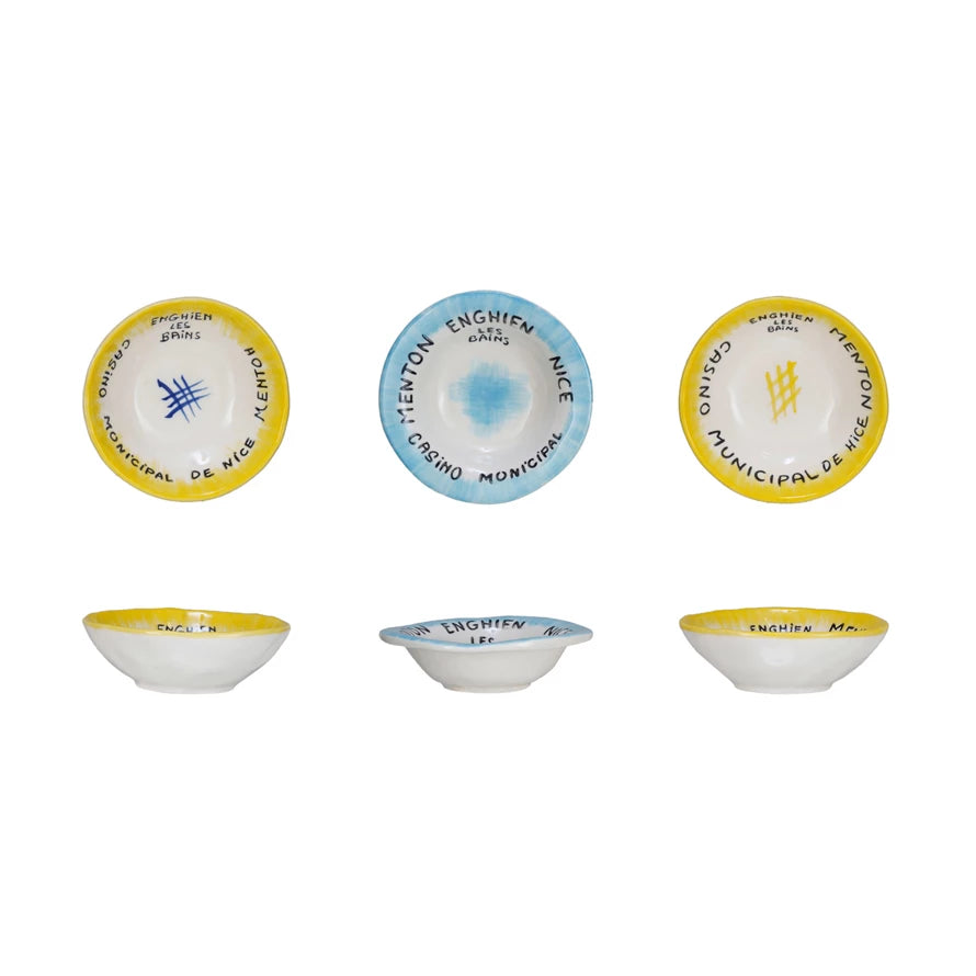 Upgrade your dishware game with our Vintage Reproduction Hotel Stoneware Bowls! Sporting a playful decal design, these quirky bowls come in 3 styles to suit your unique taste. Perfect for adding a touch of fun and nostalgia to your everyday meals.&nbsp;&nbsp;