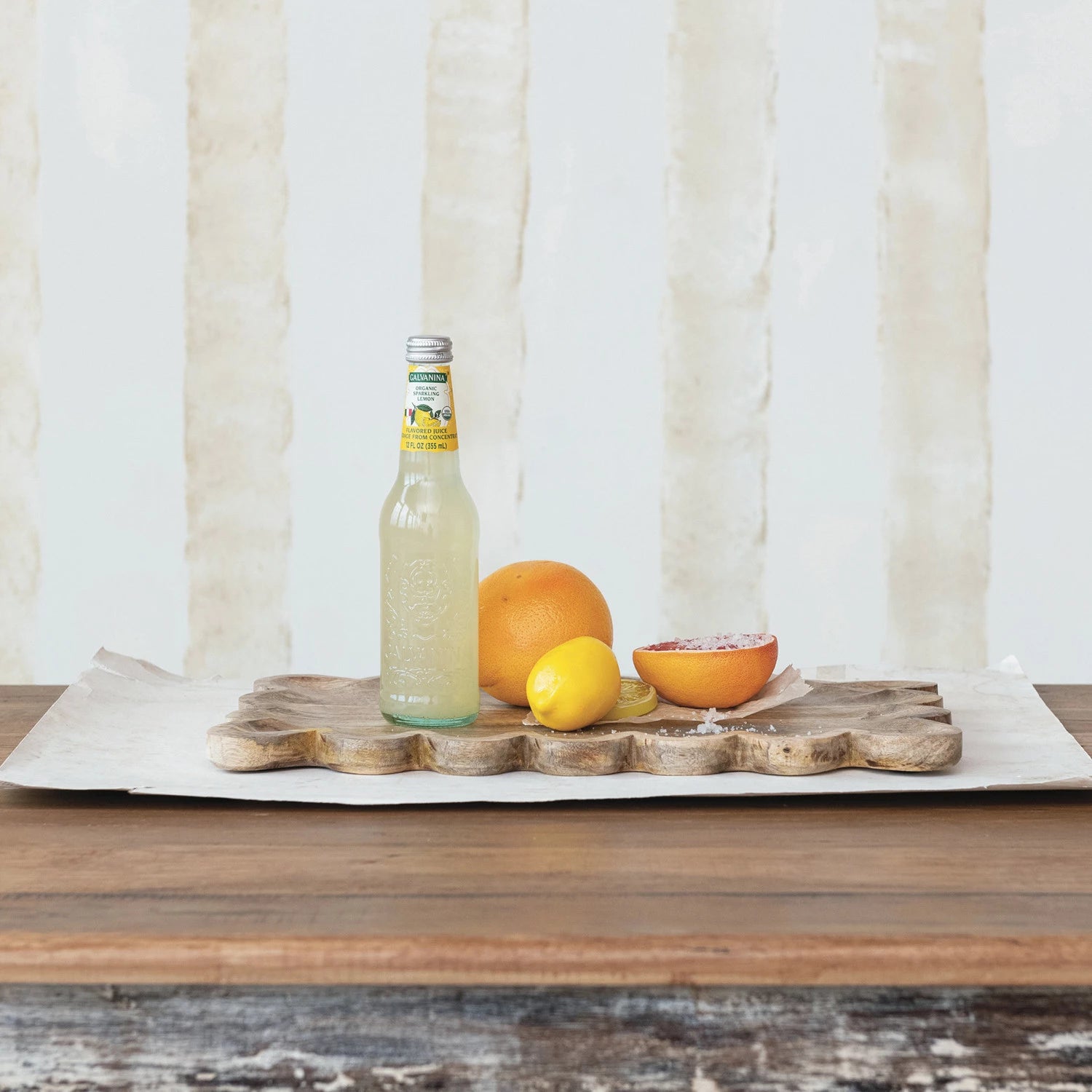 Mango Wood Tray w/ Scalloped Edge