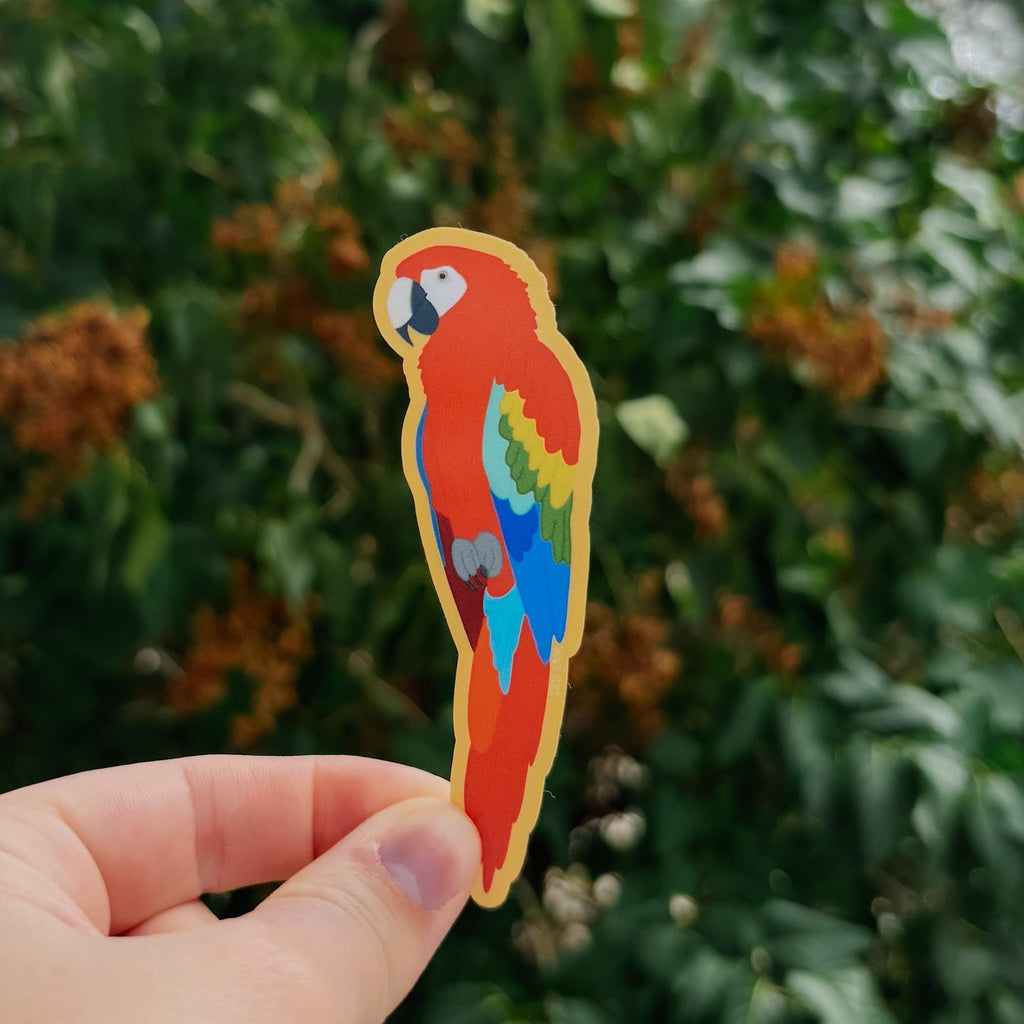 vibrant scarlet macaw parrot sticker with a yellow outline
Width: 1.3 inches
Height: 3.5 inches