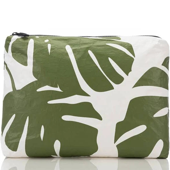 This Monstera Seaweed multi-tasking Mid pouch is an excellent option for travel. Use it to stow accident-prone toiletries to eliminate leaks from happening inflight. You can also use it to pack tech and travel gear to keep your carry-ons organized and items like chargers and power cords within reach. Packing for a beach day? Toss in sunscreen, sunnies, pareo, book, a comb, and your coverup inside.