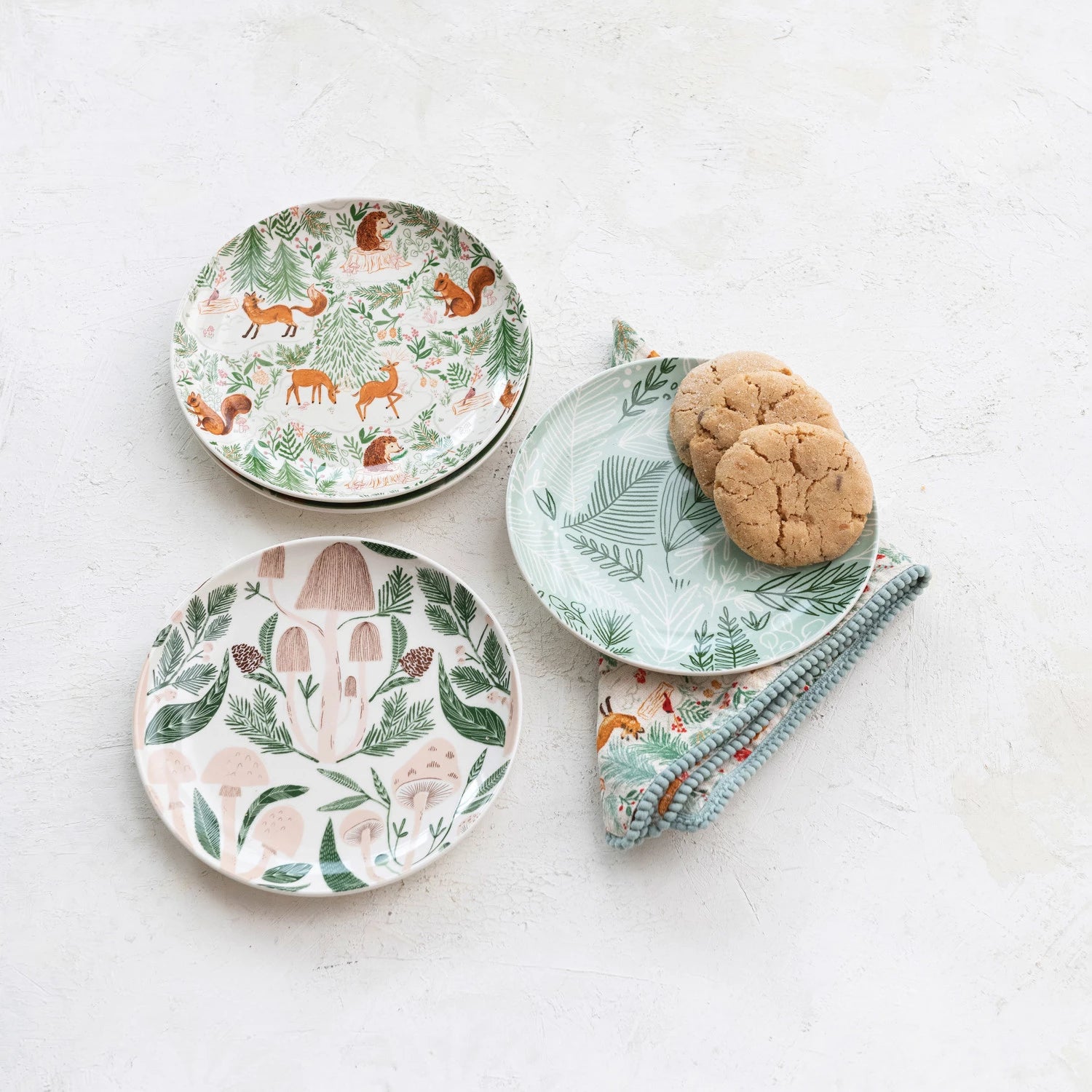 Stoneware Plate With Woodland Flora & Fauna Pattern - 4 Styles