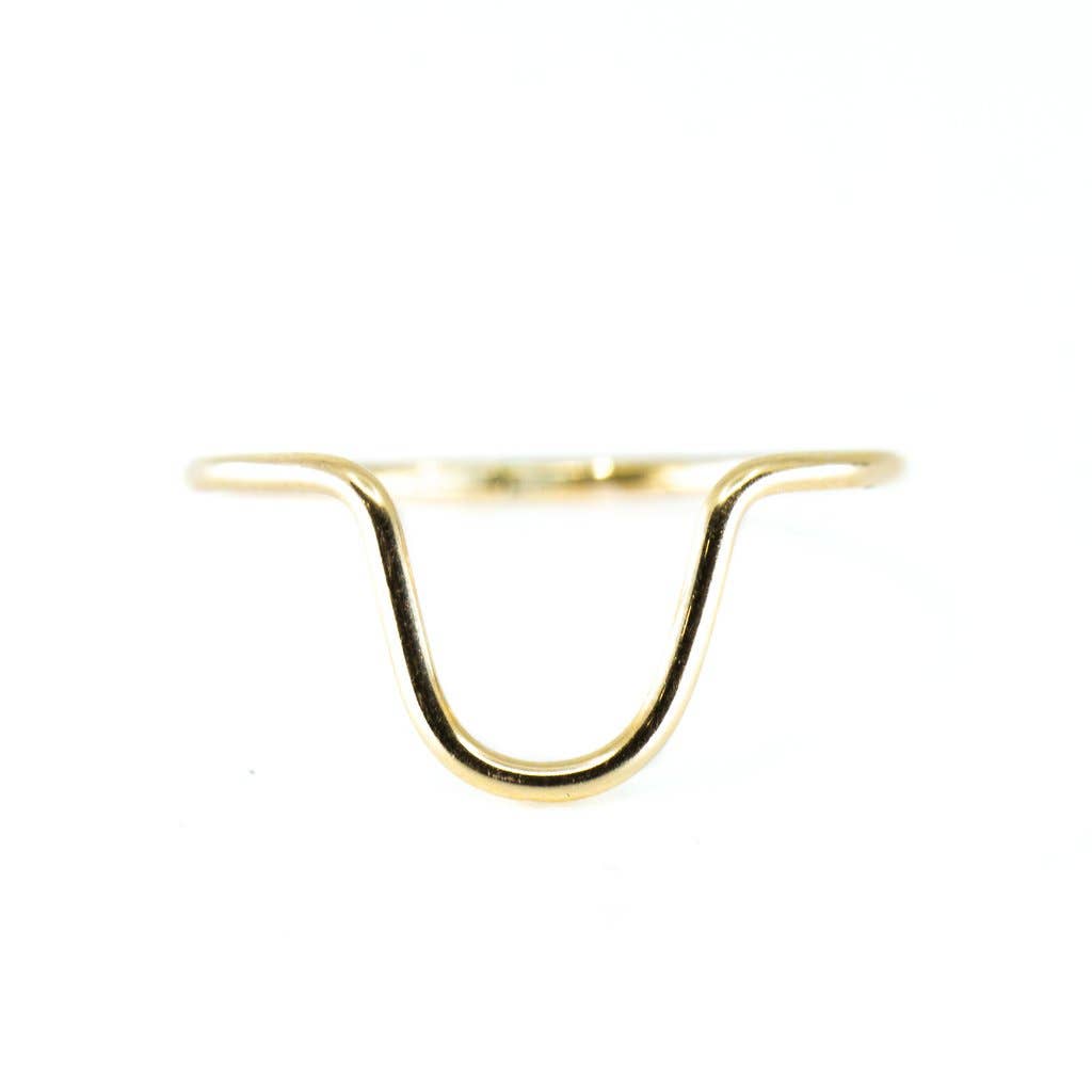Curve Ring in Gold