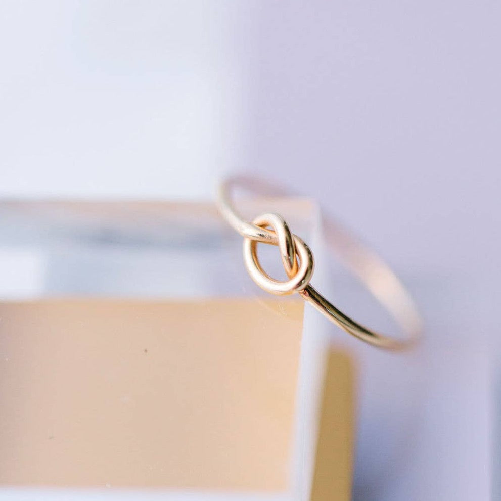 gold knot ring