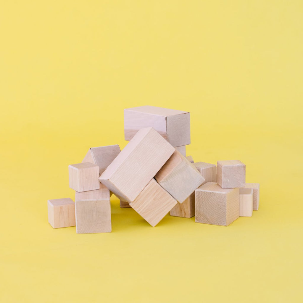 Wooden stacking blocks are an excellent toy for your baby to practice their motor skills, stacking, and balancing.&nbsp;